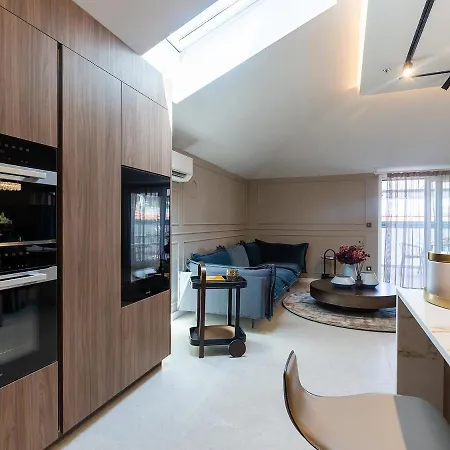 Design Penthouse No 23 Porec